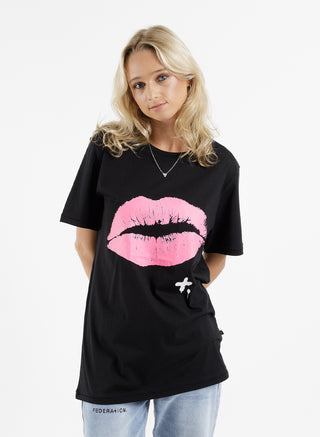 Rush Tee - Lips